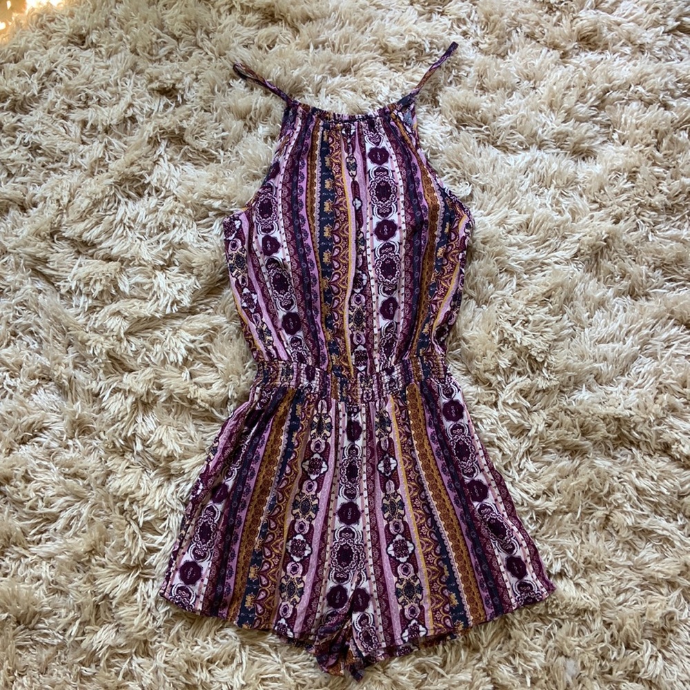 Rue 21 womans patterned purple romper S